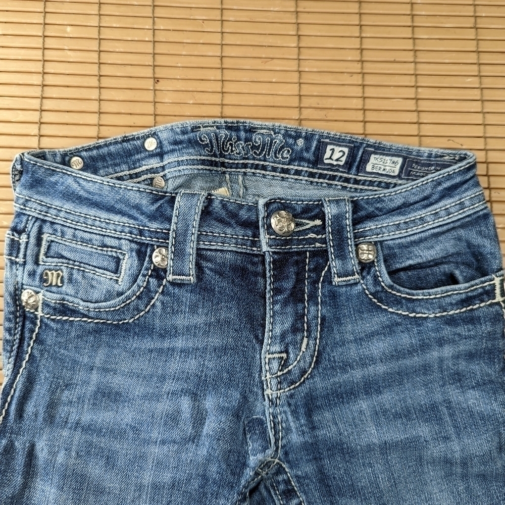 Miss Mee Girls sz 12.  Bermuda jeans shorts . Winged Eagle.  tk5117m6. Mm8pm